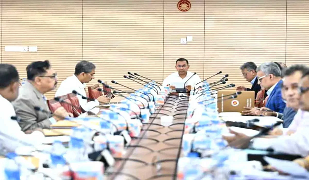 প্রধানমন্ত্রীর সভাপতিত্বে চলছে একনেক সভা