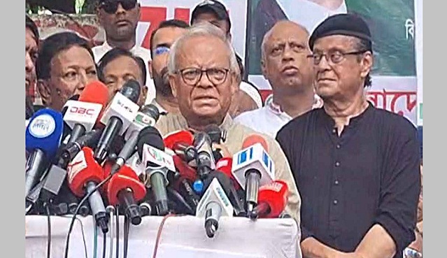 হাসিনাকে ফেরত না দিয়ে ভারত চক্রান্ত করছে: রিজভী