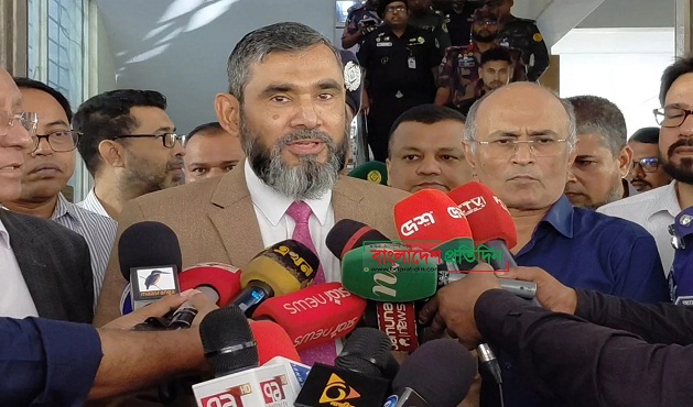 ঠাকুরগাঁও-১ উপনির্বাচনে সেনাবাহিনী মোতায়েনের প্রয়োজন নেই: ইসি সানাউল্লাহ
